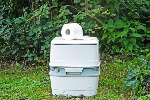 Best Portable restroom trailer rental  in Buckhead Ridge, FL