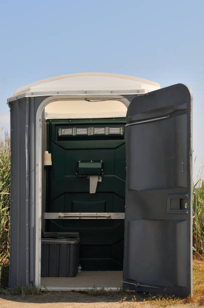 Portable Toilet Options We Offer in Buckhead Ridge, FL